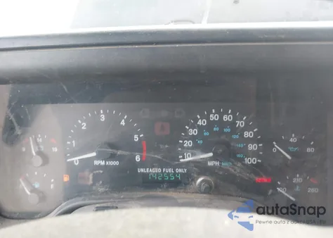 1997 Jeep Wrangler Sport z USA, uszkodzony, nr VIN 1J4FY19SXVP449790